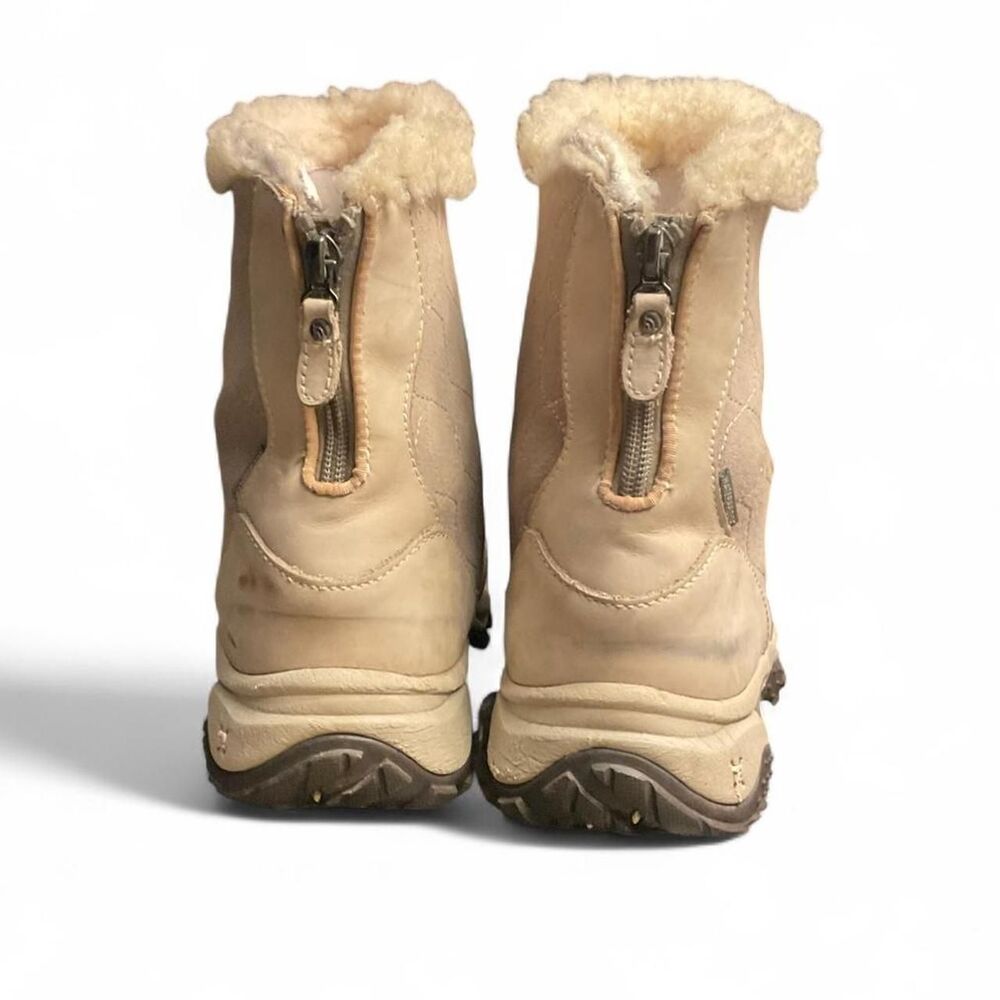 The North Face Winter Boots - Picture 3 of 4